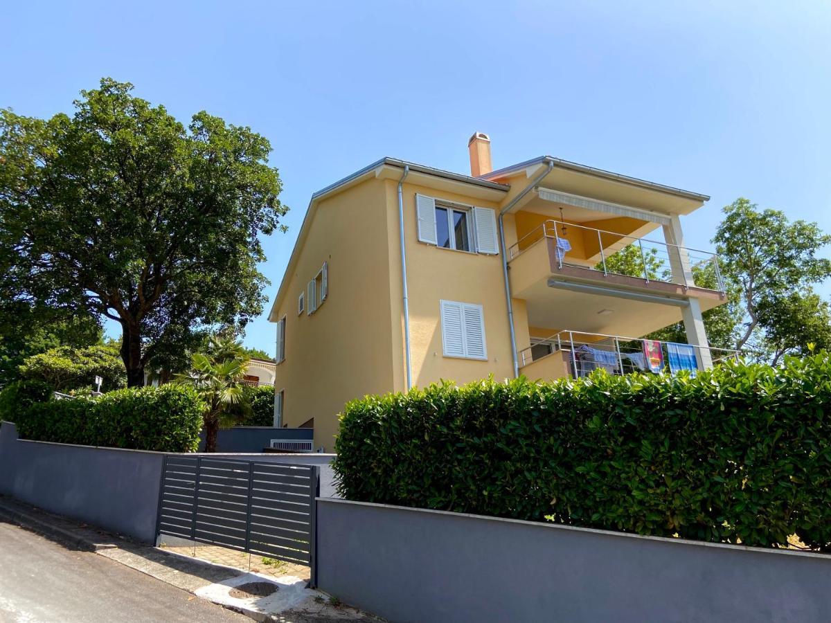 Villa Rudy Holiday Home 奈维斯 外观 照片